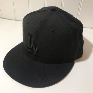 59fifty LA dodgers hat black on black